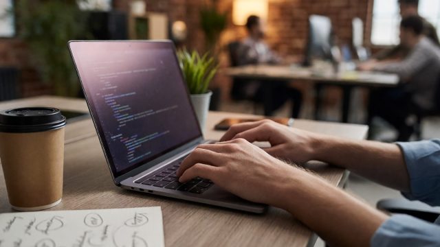 Meltano, Airbyte, and Fivetran comparison