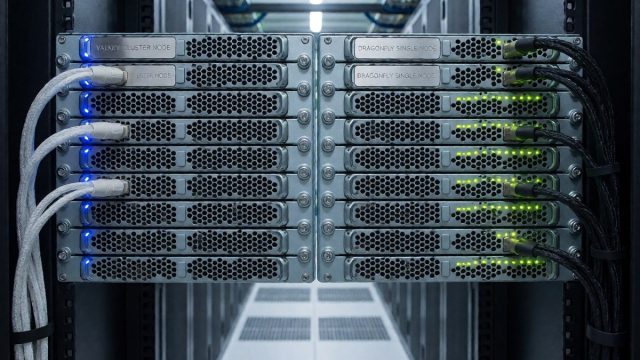 Valkey vs Dragonfly: The High-Throughput Cache Divide