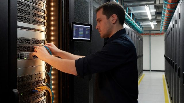 LiteSpeed enterprise hosting adoption and the NGINX competition