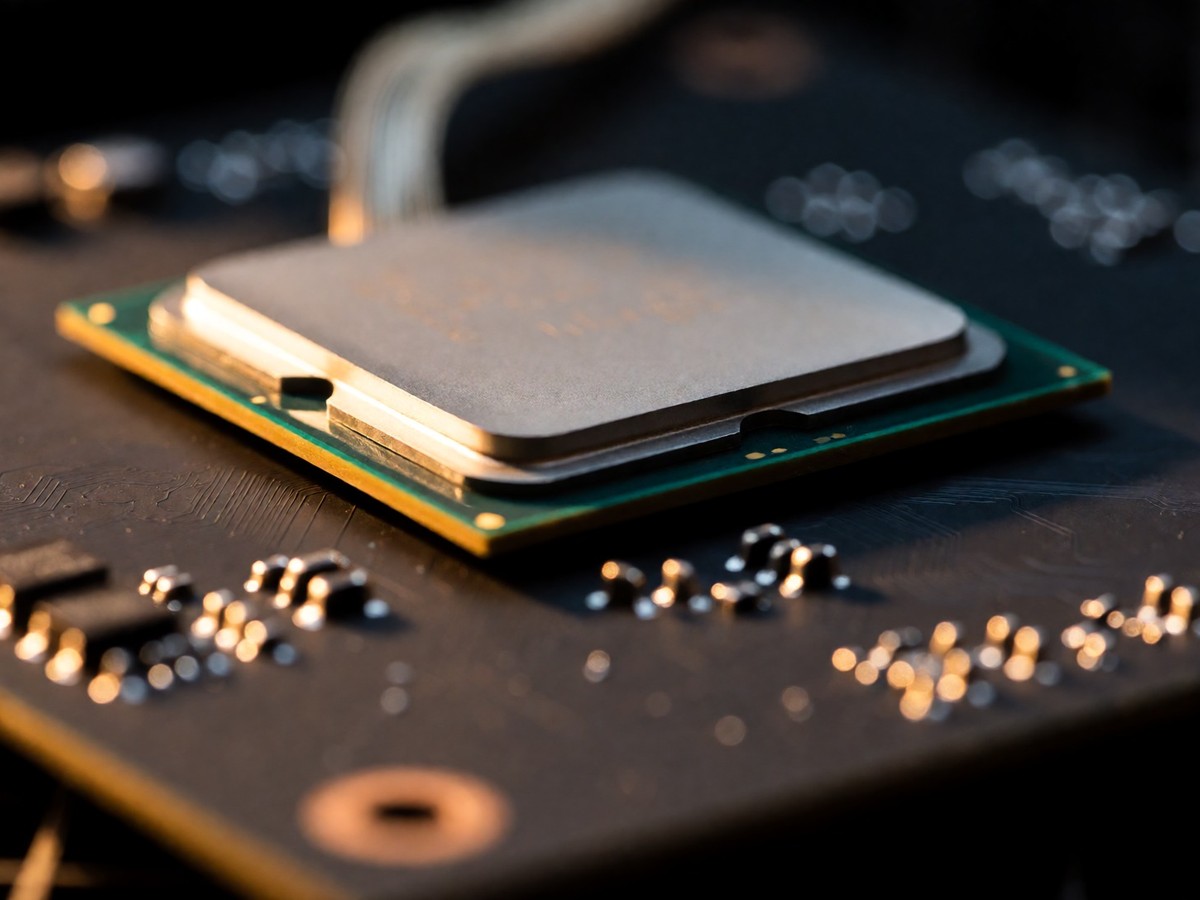 Why Bun's native Windows support matters for runtime performance