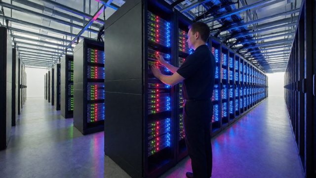 Fly.io leads global edge deployment against Railway and Northflank