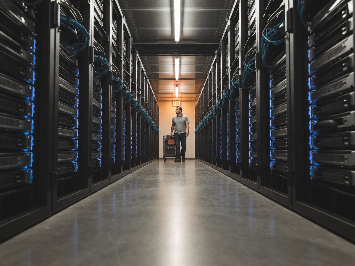 Observability cost comparison: Datadog vs Grafana vs New Relic