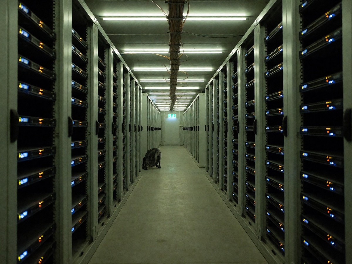 Risks of K3s 1.32 and lightweight edge distro selection