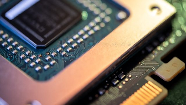 The economics of Zed 0.160 surge for Rust-native development